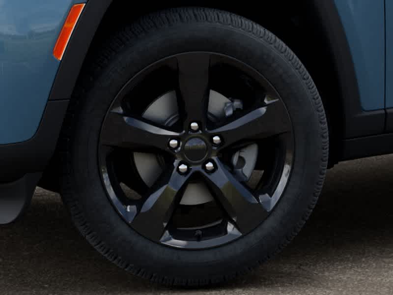 Thumbnail: 2026 Jeep Grand Cherokee - 8