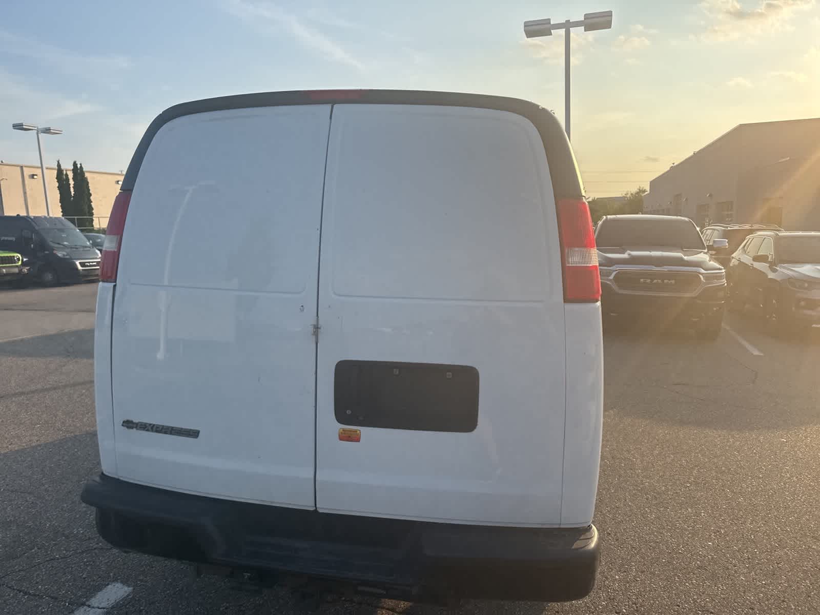 Thumbnail: 2018 Chevrolet Express - 16
