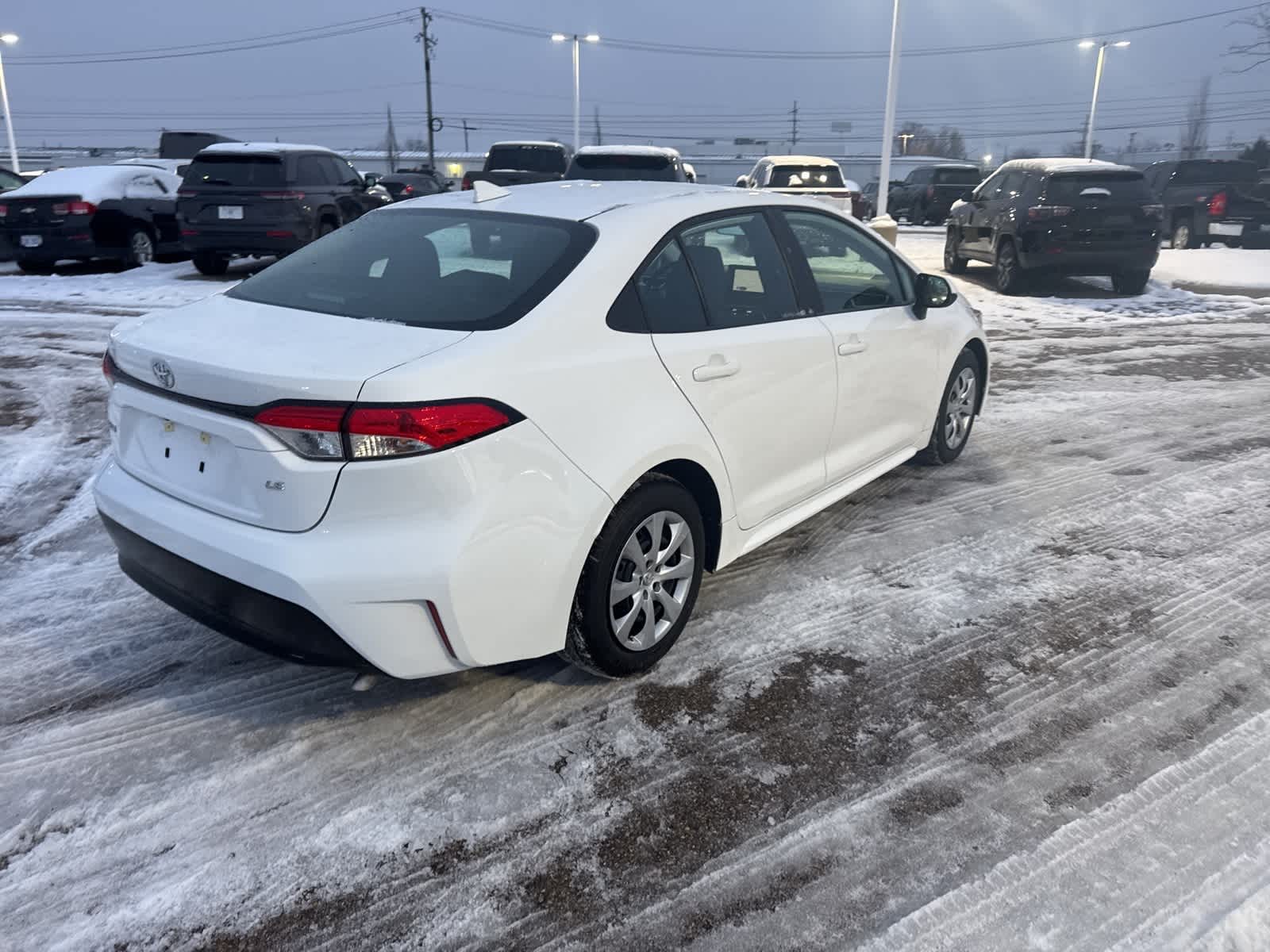 Thumbnail: 2025 Toyota Corolla - 12