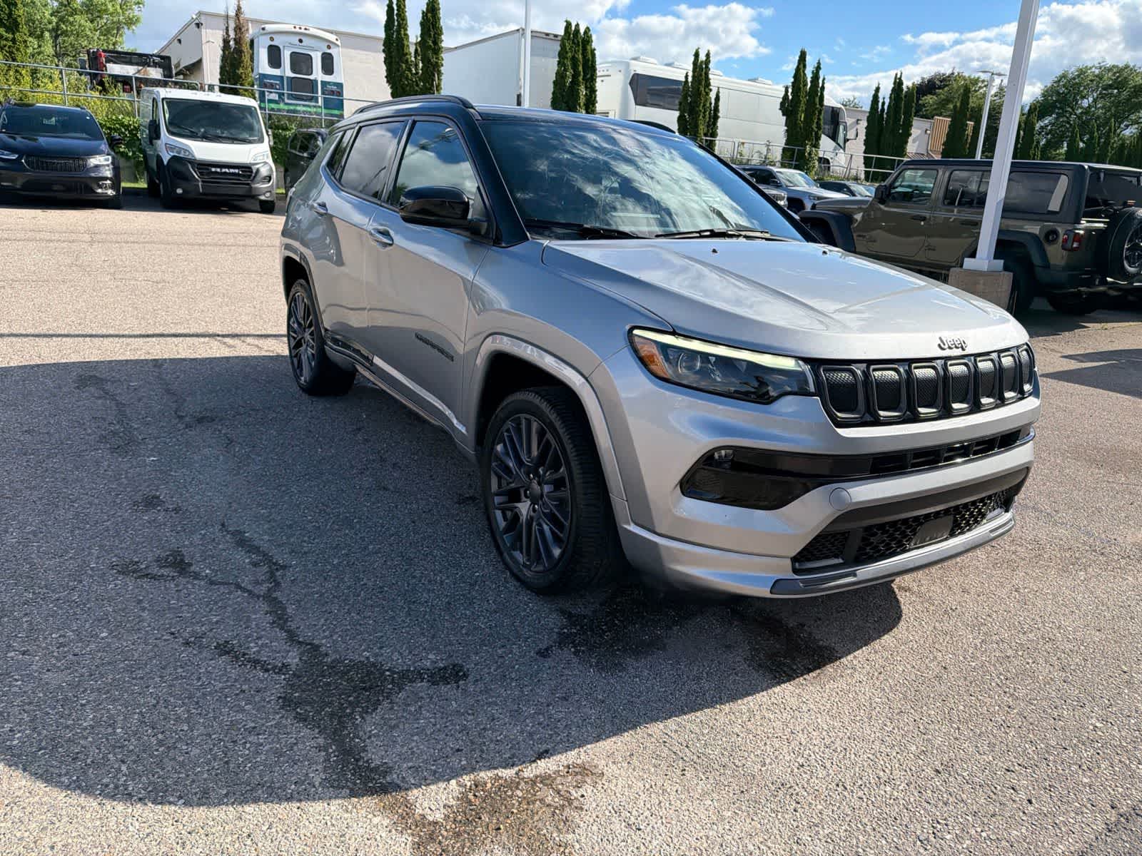 Thumbnail: 2022 Jeep Compass - 8