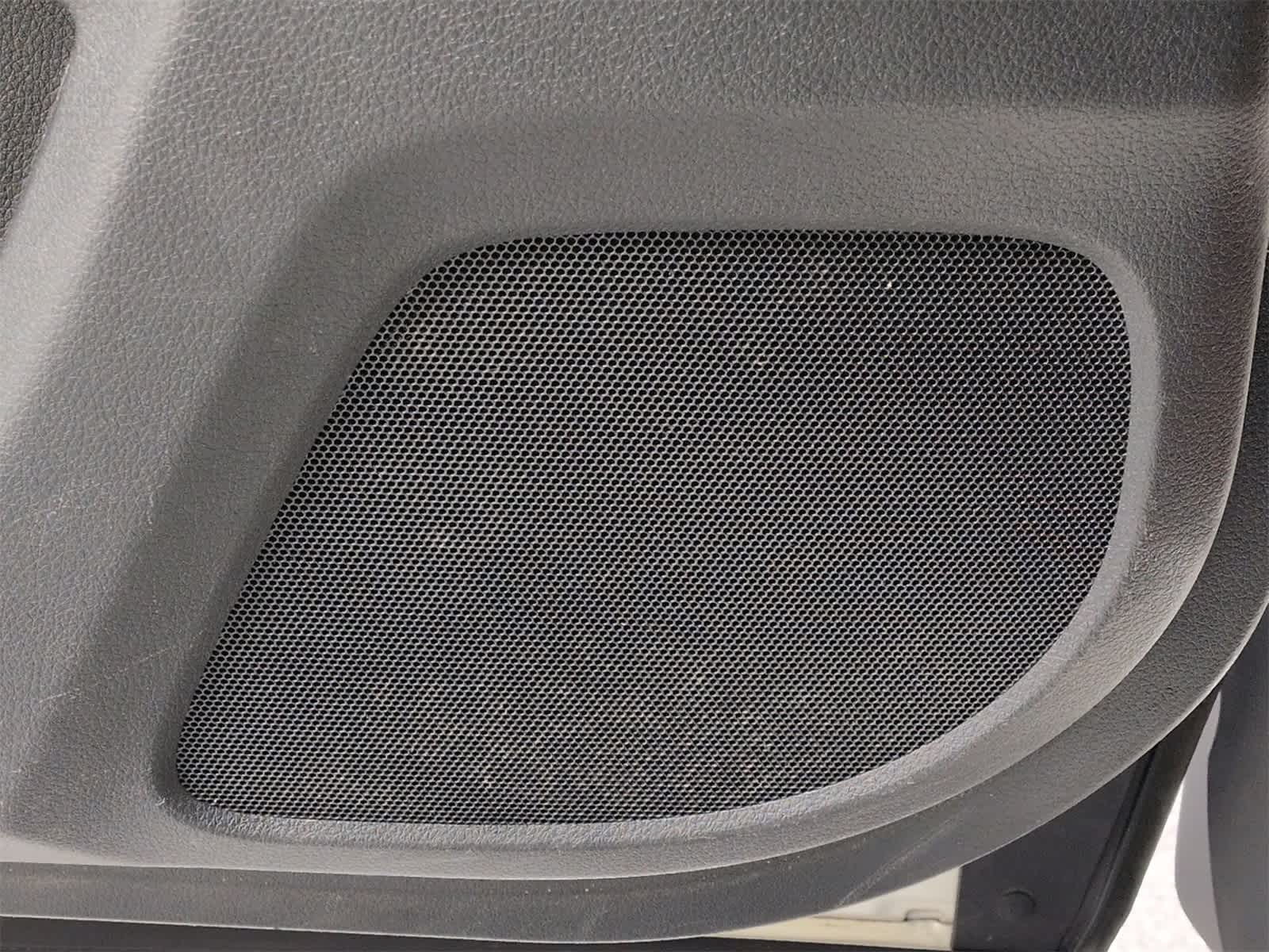 Thumbnail: 2019 Honda Passport - 32