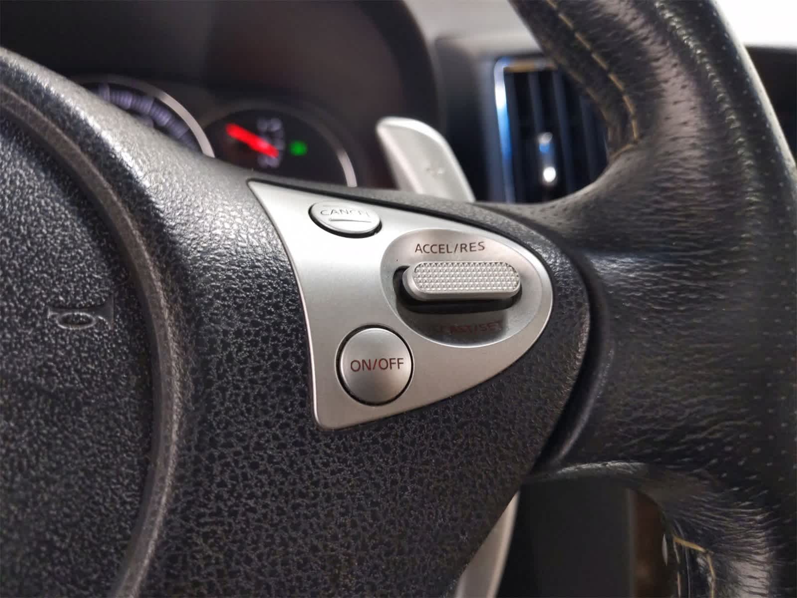Thumbnail: 2011 Nissan Maxima - 26