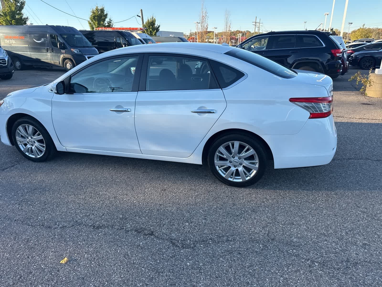 Thumbnail: 2013 Nissan Sentra - 21