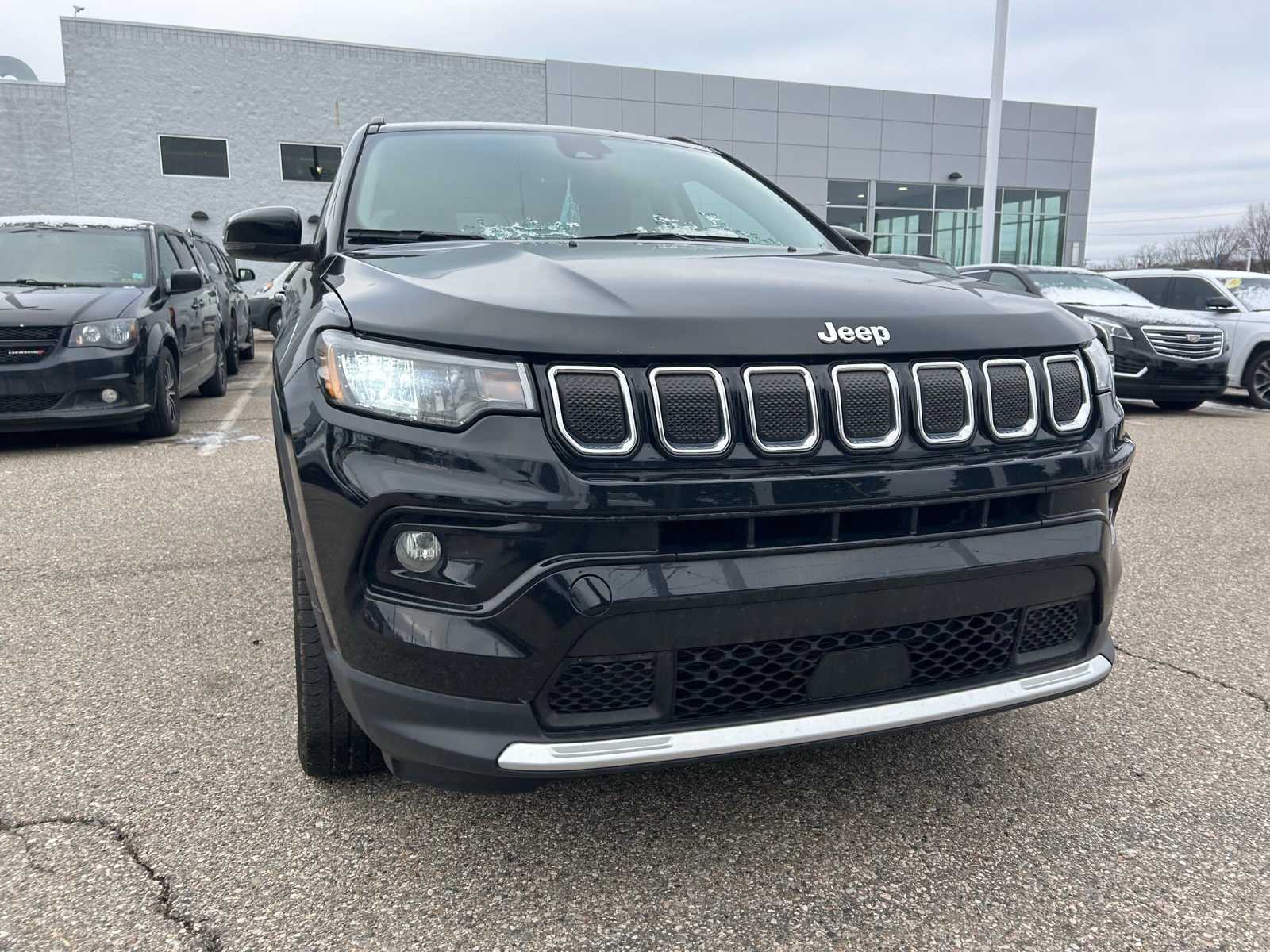Thumbnail: 2022 Jeep Compass - 4