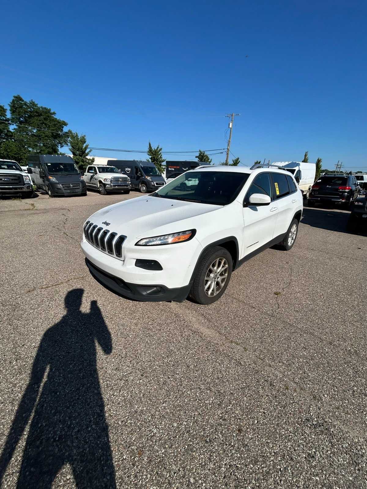 Thumbnail: 2016 Jeep Cherokee - 2