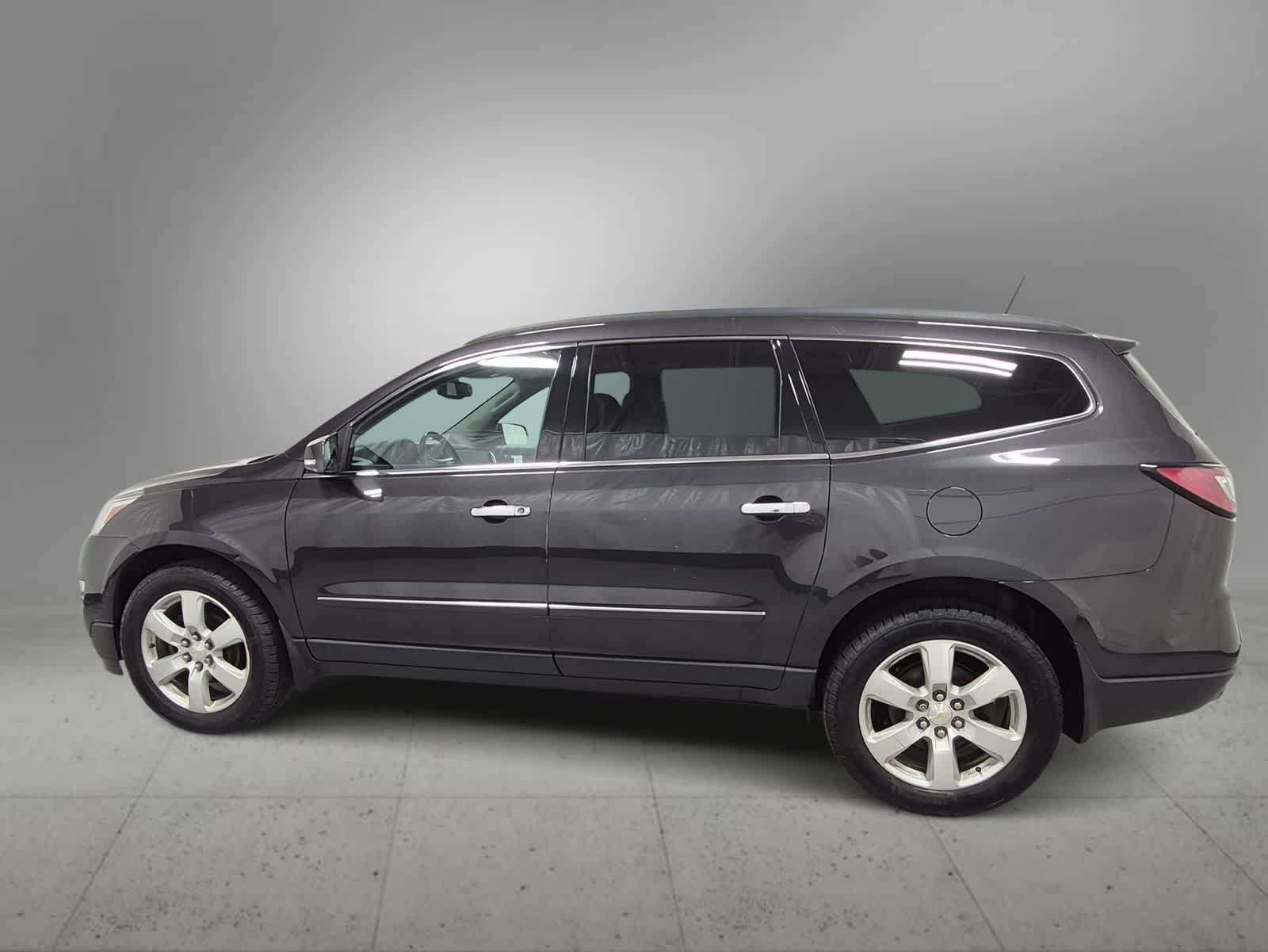 Thumbnail: 2017 Chevrolet Traverse - 5