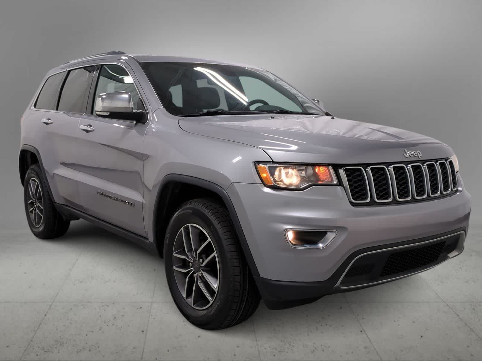 Thumbnail: 2019 Jeep Grand Cherokee - 2