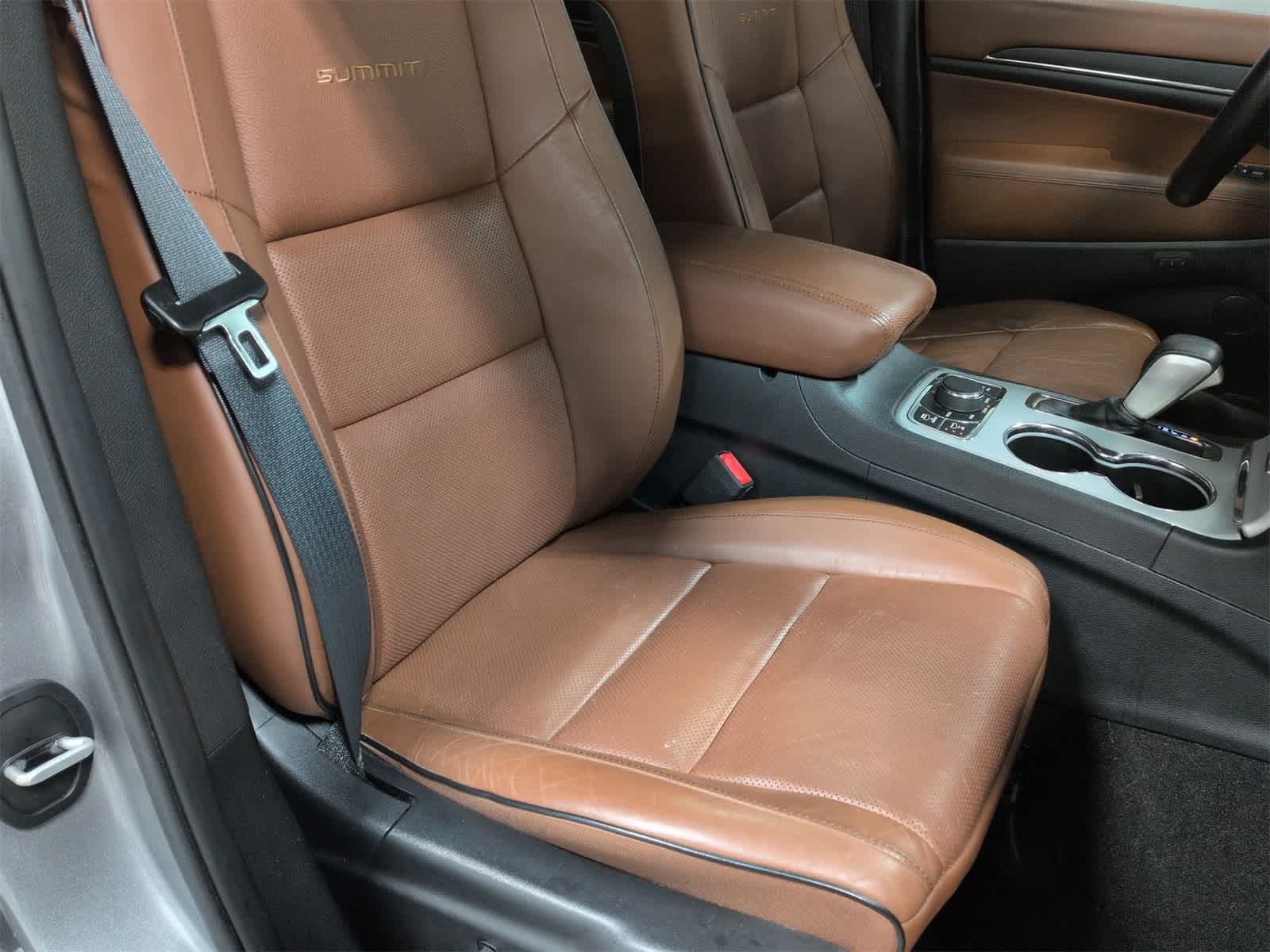 Thumbnail: 2019 Jeep Grand Cherokee - 24