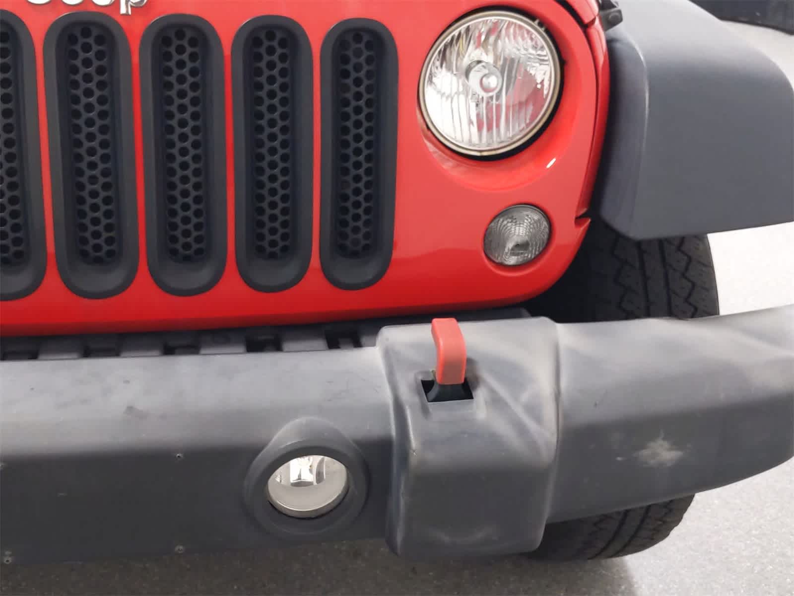 Thumbnail: 2018 Jeep Wrangler - 18