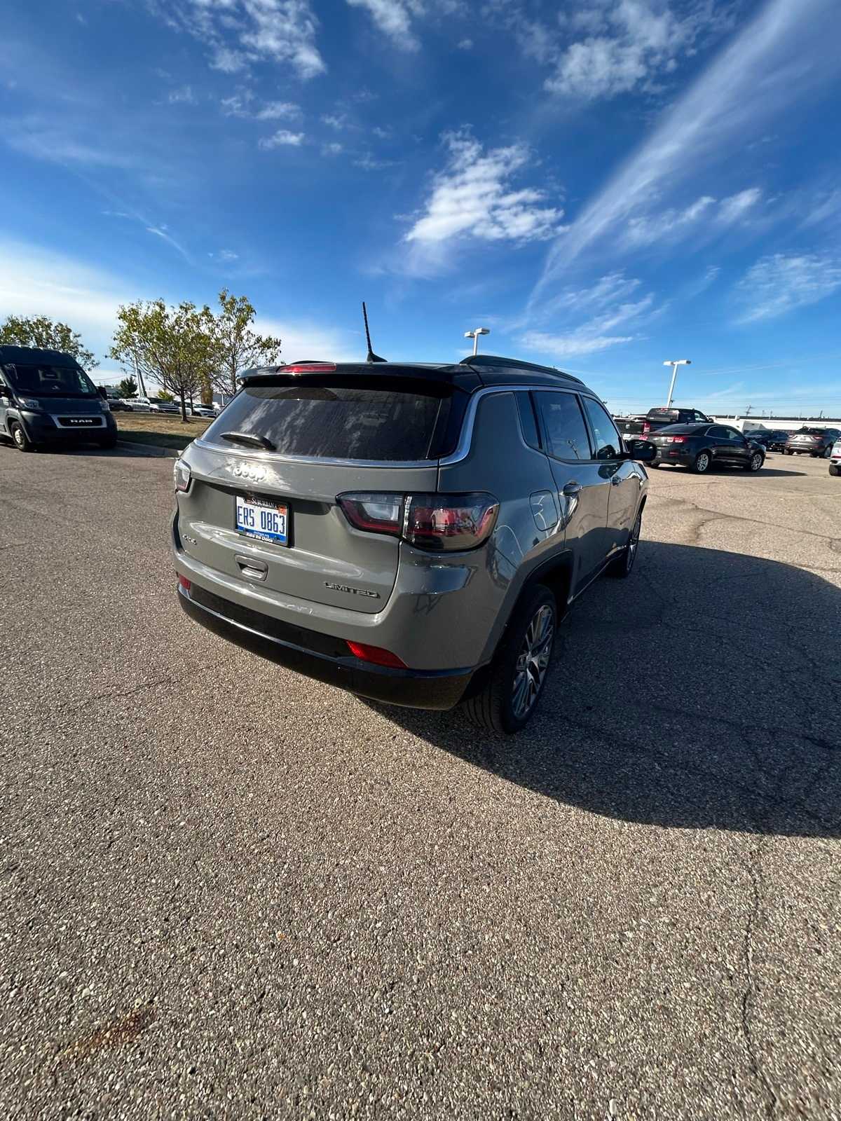 Thumbnail: 2022 Jeep Compass - 19