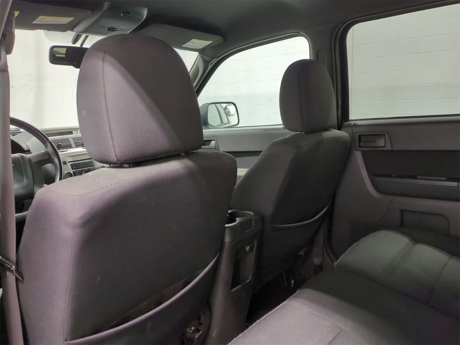 2009 Ford Escape XLT 19
