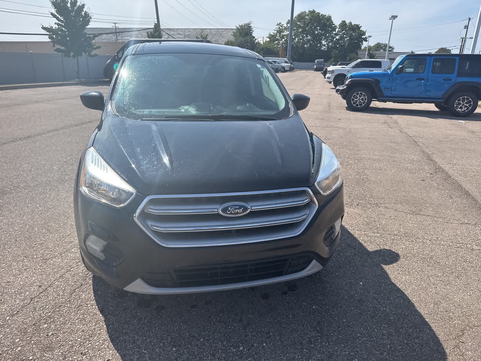 Thumbnail: 2017 Ford Escape - 5