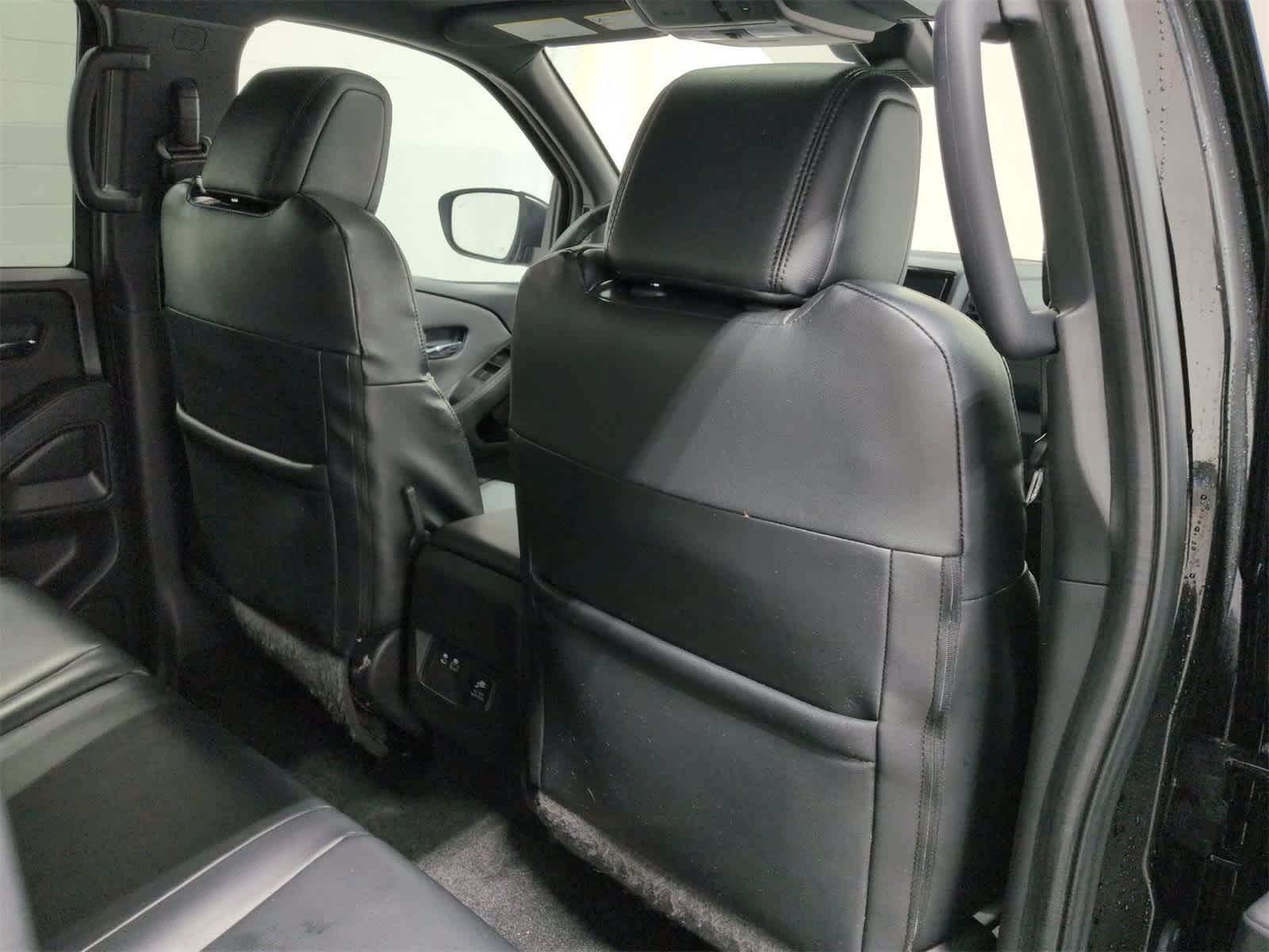 Thumbnail: 2022 Nissan Frontier - 19