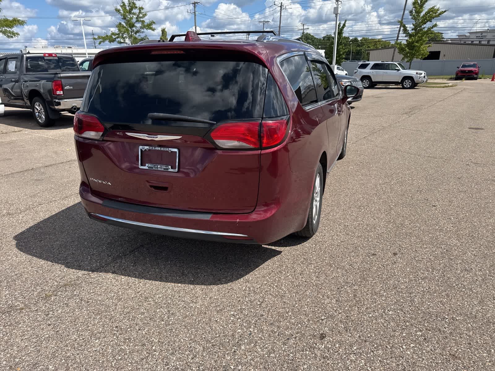 Thumbnail: 2020 Chrysler Pacifica - 19