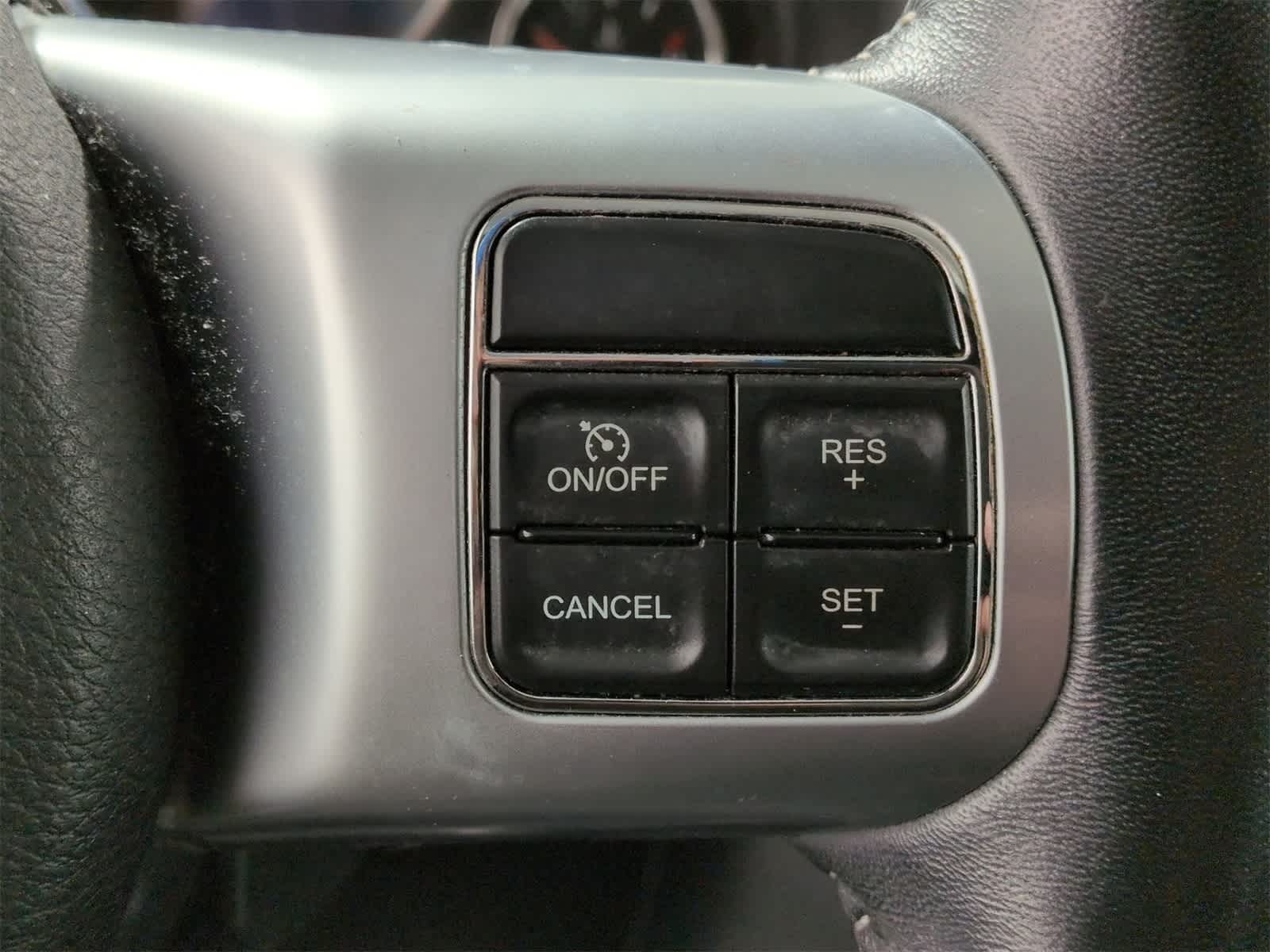 Thumbnail: 2017 Jeep Wrangler - 25