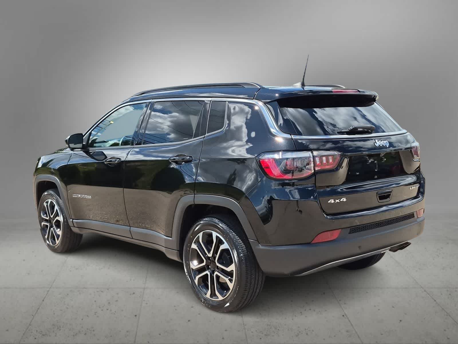 Thumbnail: 2022 Jeep Compass - 6