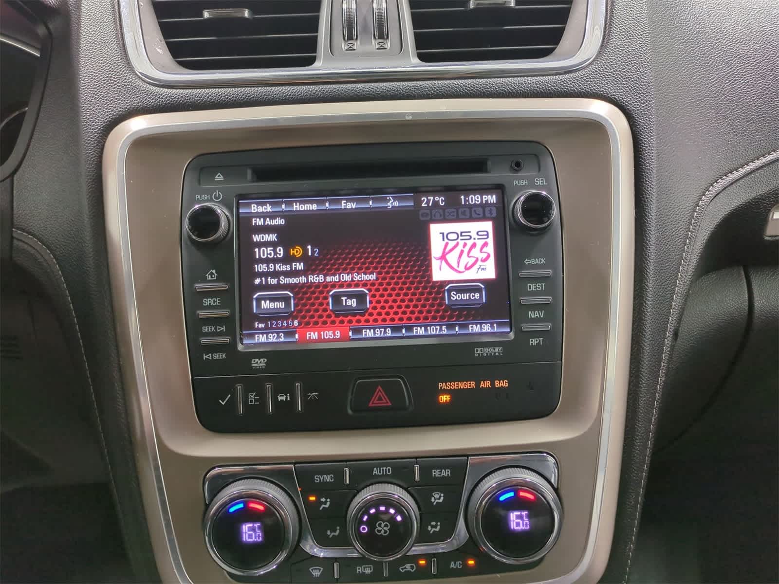 Thumbnail: 2013 GMC Acadia - 29