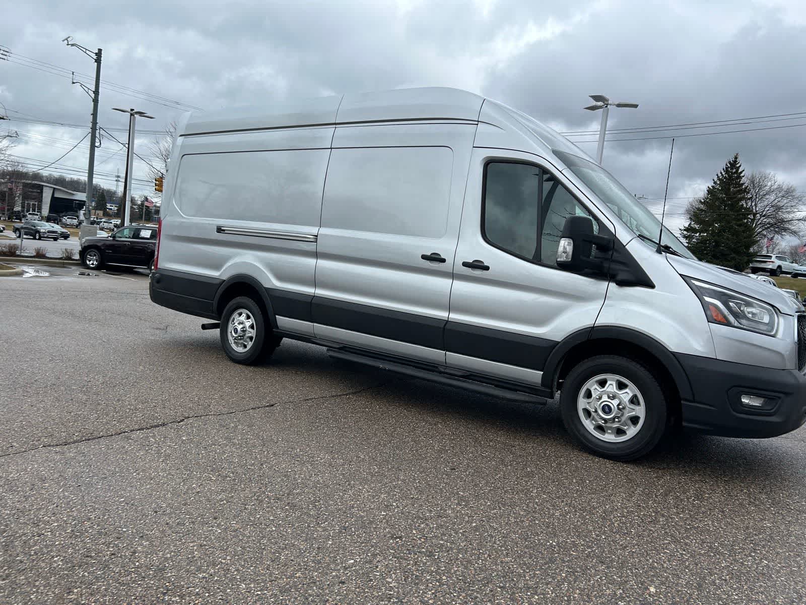 Thumbnail: 2023 Ford Transit Series - 8