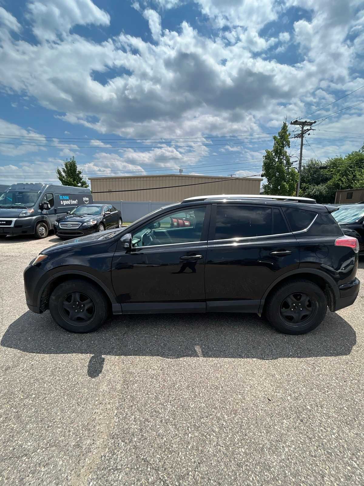 Thumbnail: 2016 Toyota RAV4 - 25