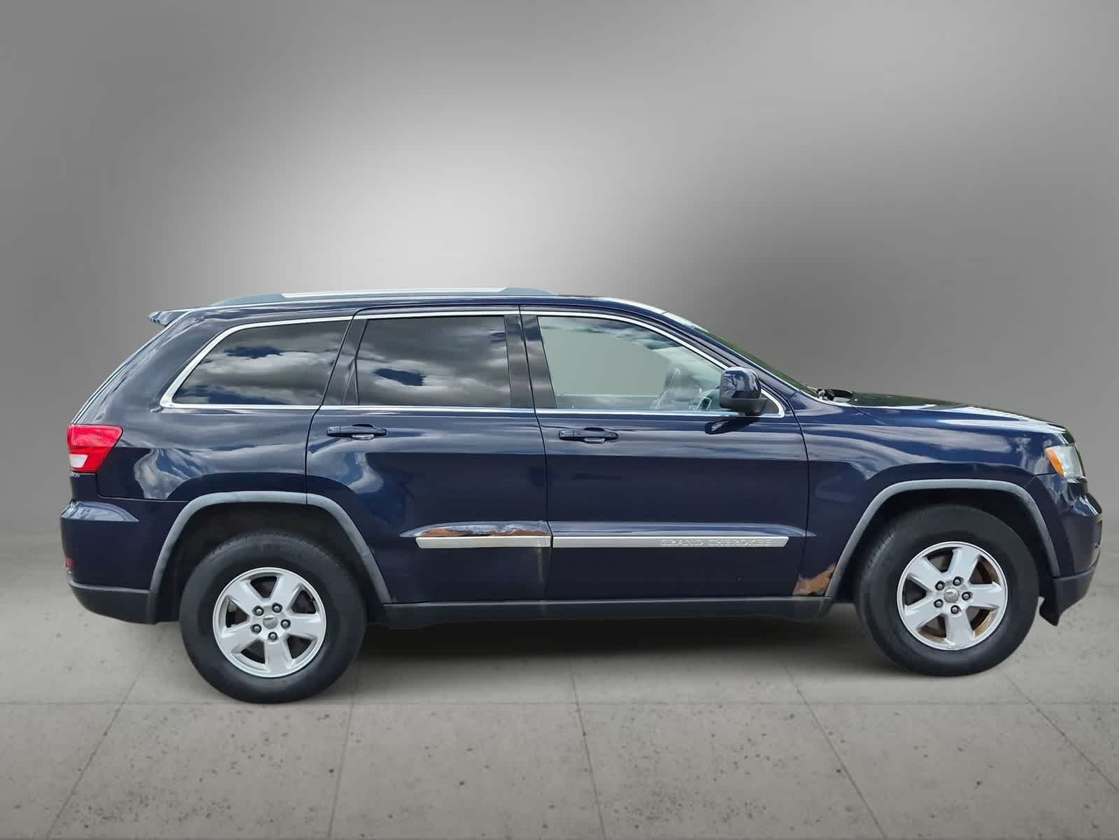 Thumbnail: 2012 Jeep Grand Cherokee - 9