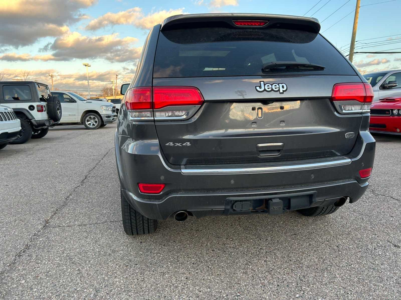 Thumbnail: 2018 Jeep Grand Cherokee - 19