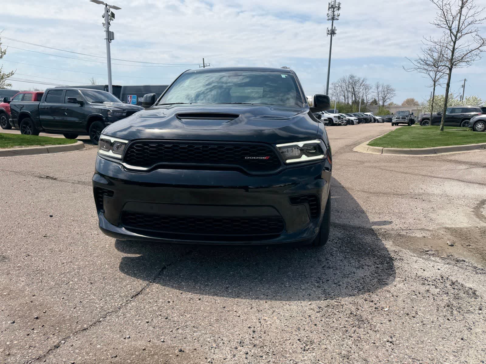 Thumbnail: 2023 Dodge Durango - 3