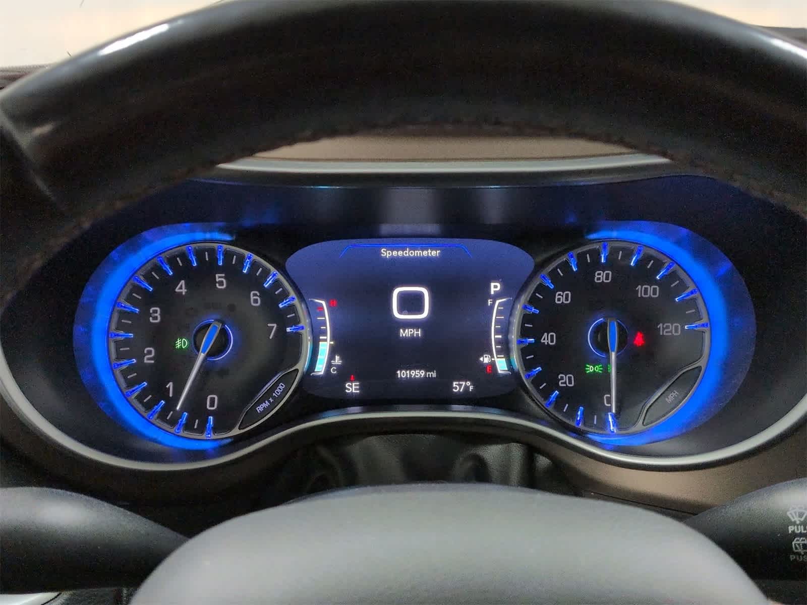 Thumbnail: 2017 Chrysler Pacifica - 35