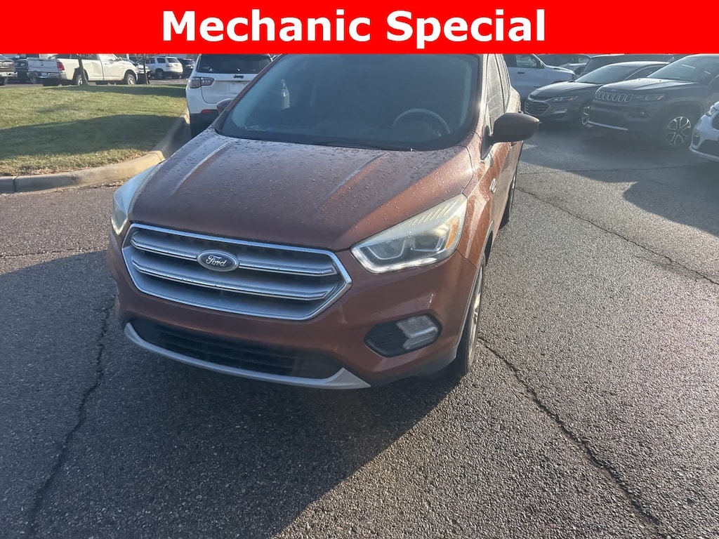 Used 2017 Ford Escape SE SUV