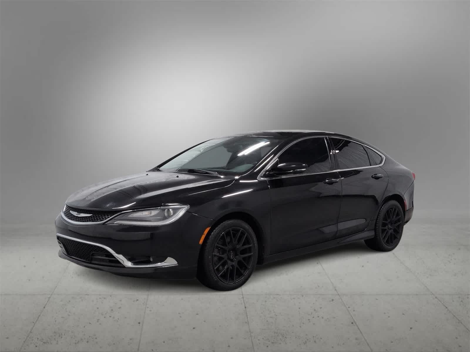 Thumbnail: 2015 Chrysler 200 - 4