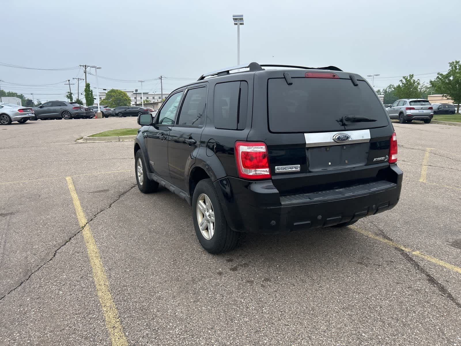 2008 Ford Escape  24