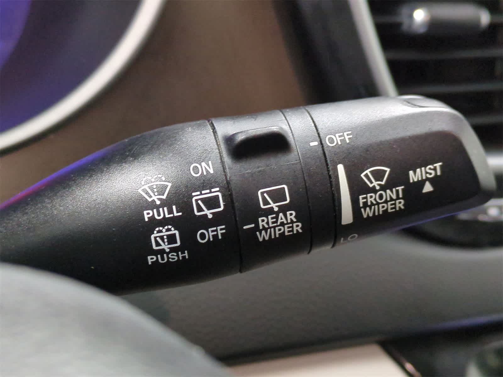 Thumbnail: 2018 Chrysler Pacifica - 26