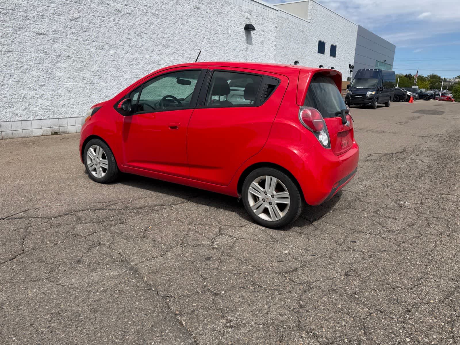 Thumbnail: 2015 Chevrolet Spark - 25