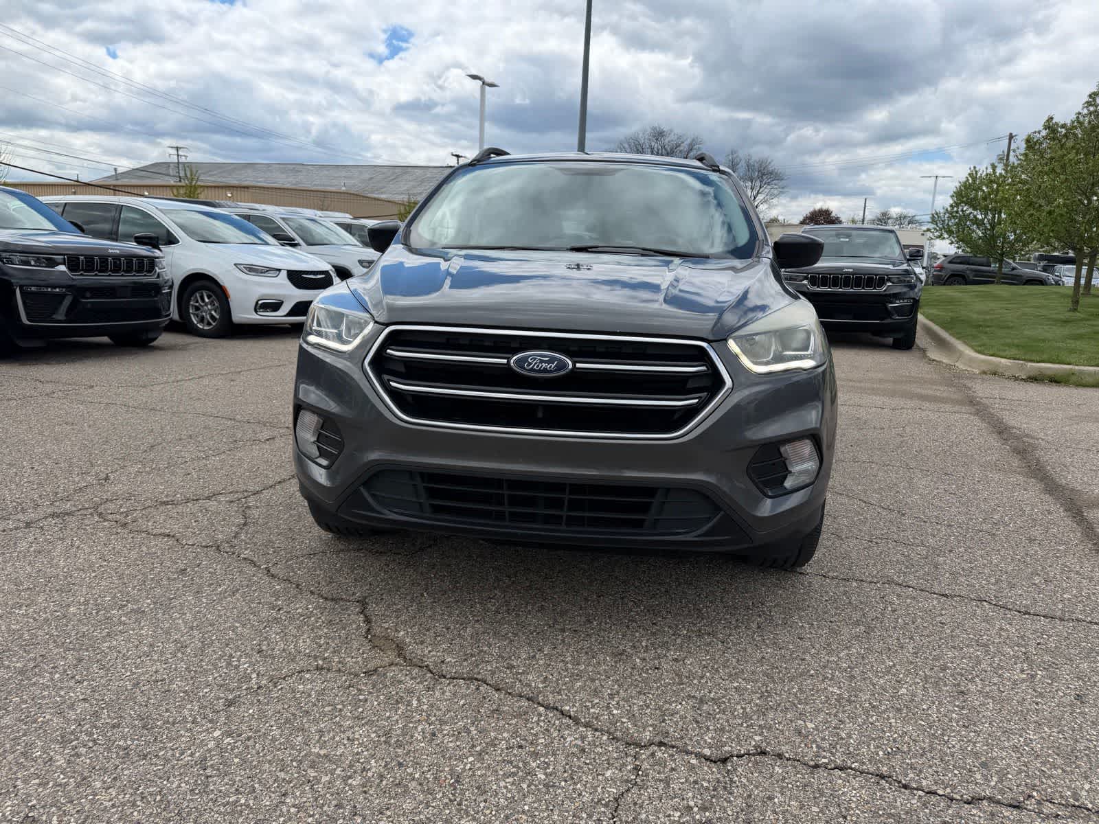Thumbnail: 2018 Ford Escape - 3
