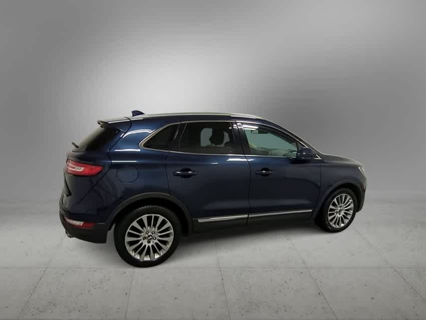 Thumbnail: 2015 Lincoln MKC - 8