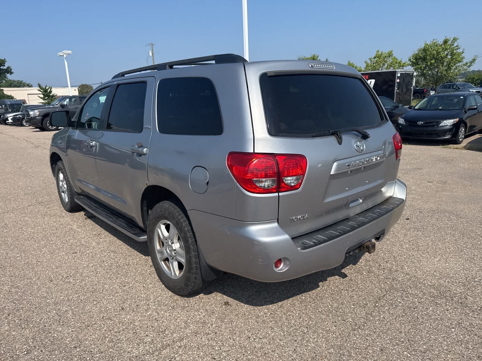 Thumbnail: 2009 Toyota Sequoia - 22