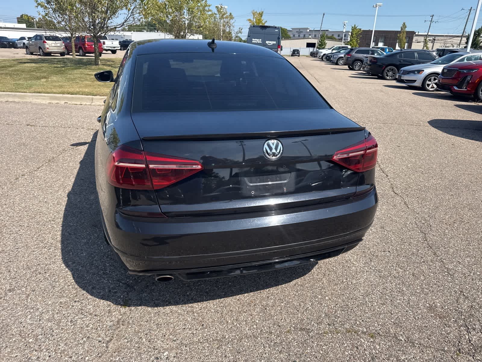 Thumbnail: 2017 Volkswagen Passat - 16
