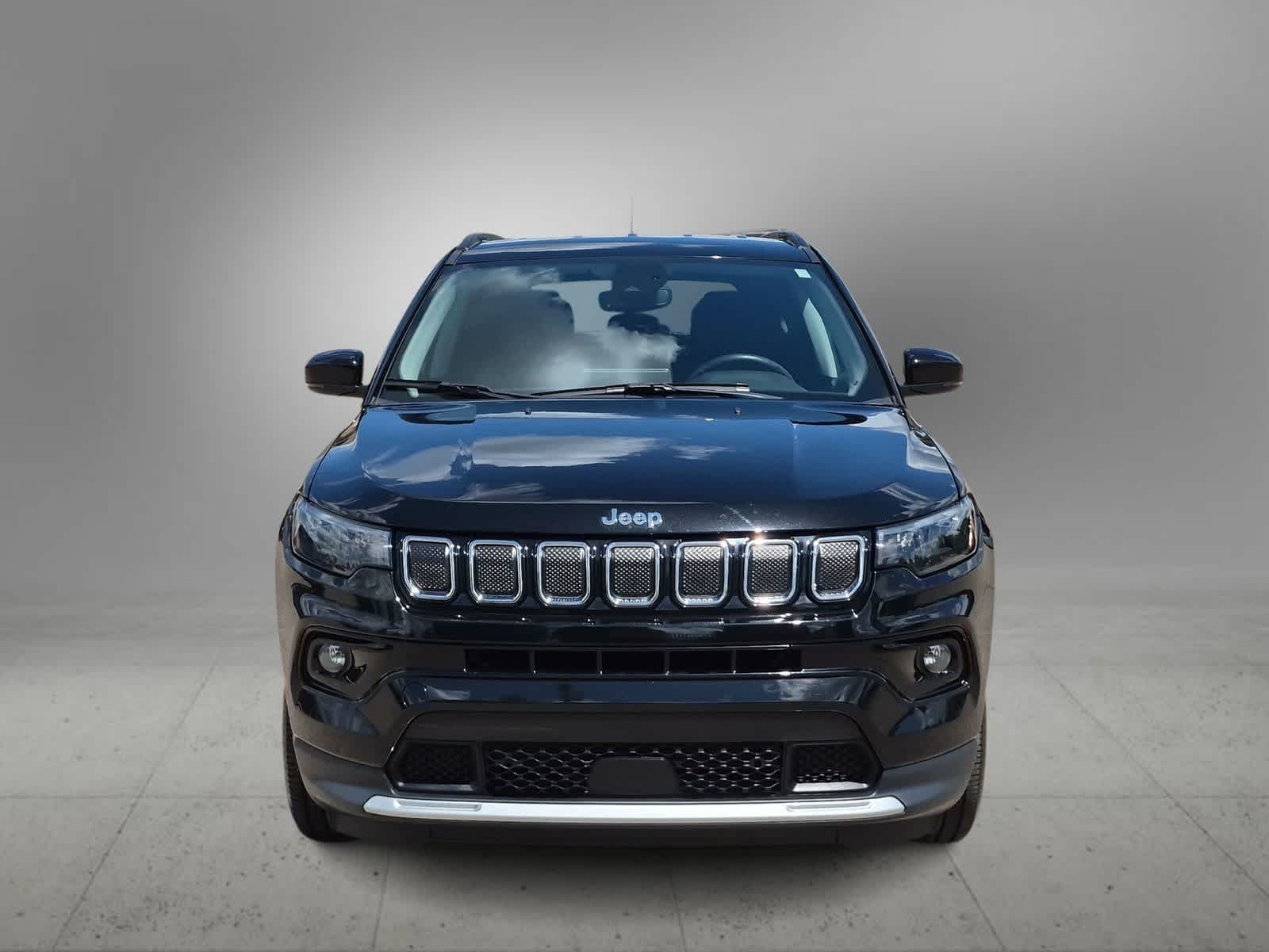 Thumbnail: 2022 Jeep Compass - 3