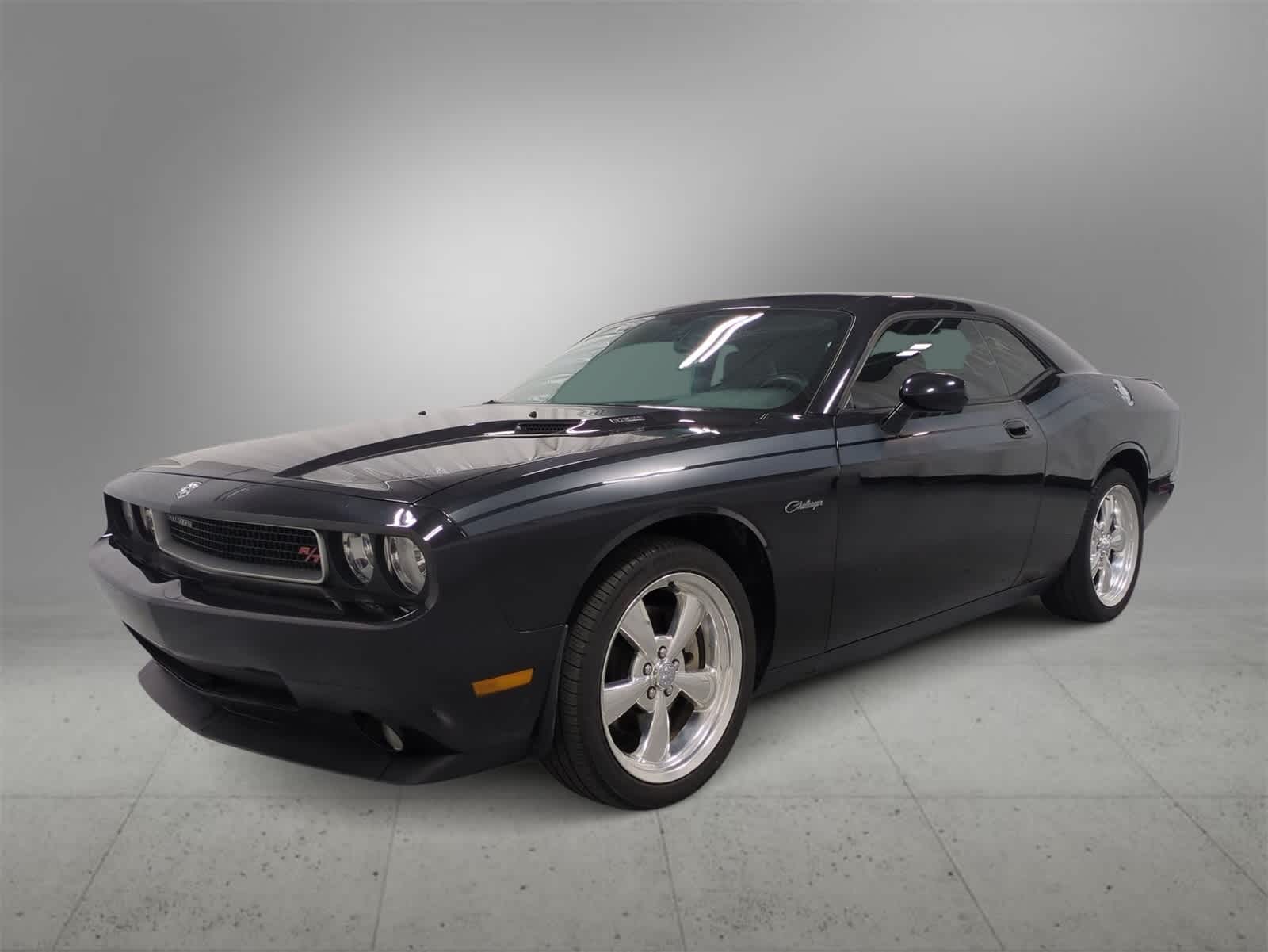 Thumbnail: 2010 Dodge Challenger - 4