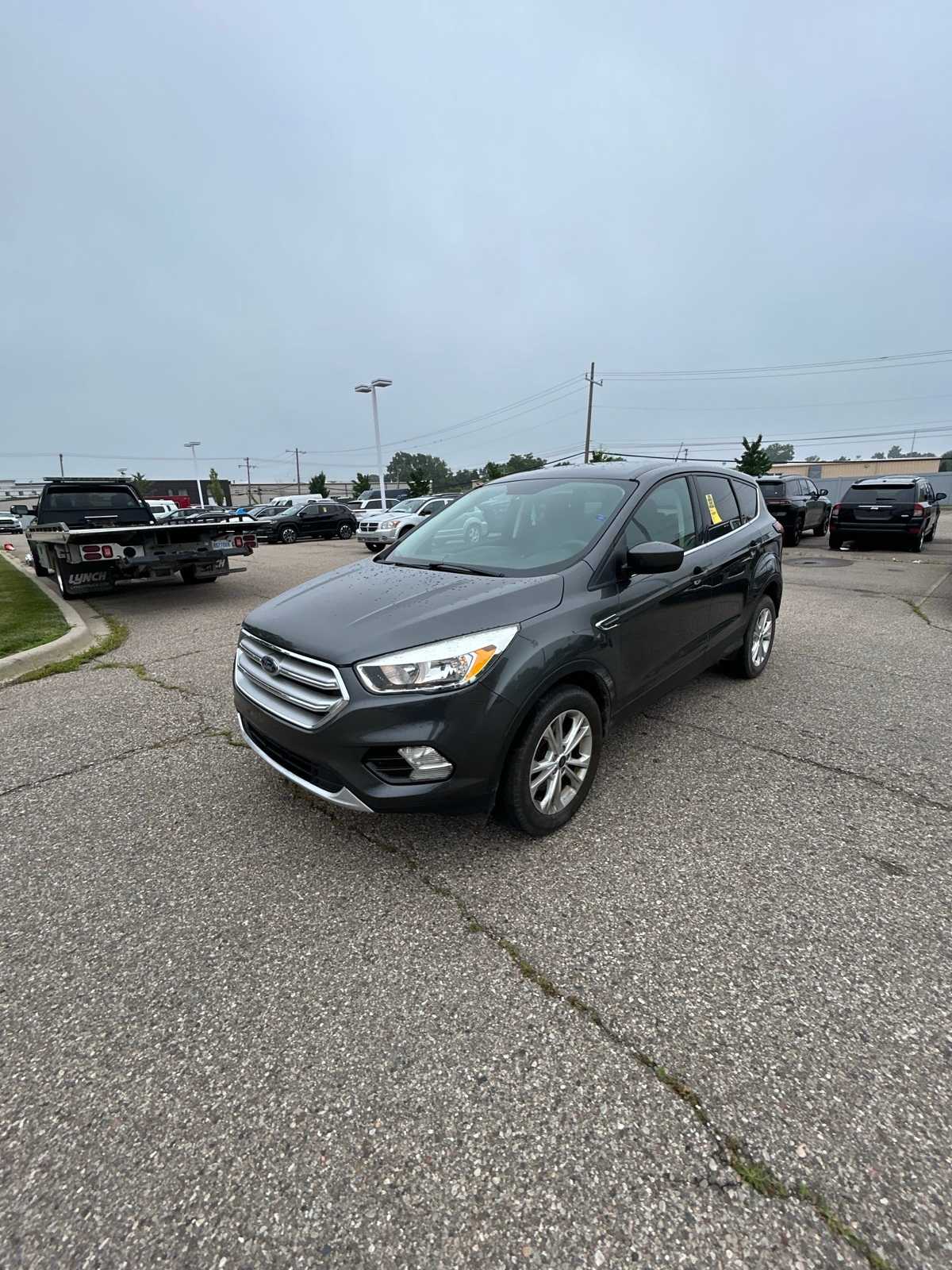 Thumbnail: 2019 Ford Escape - 2