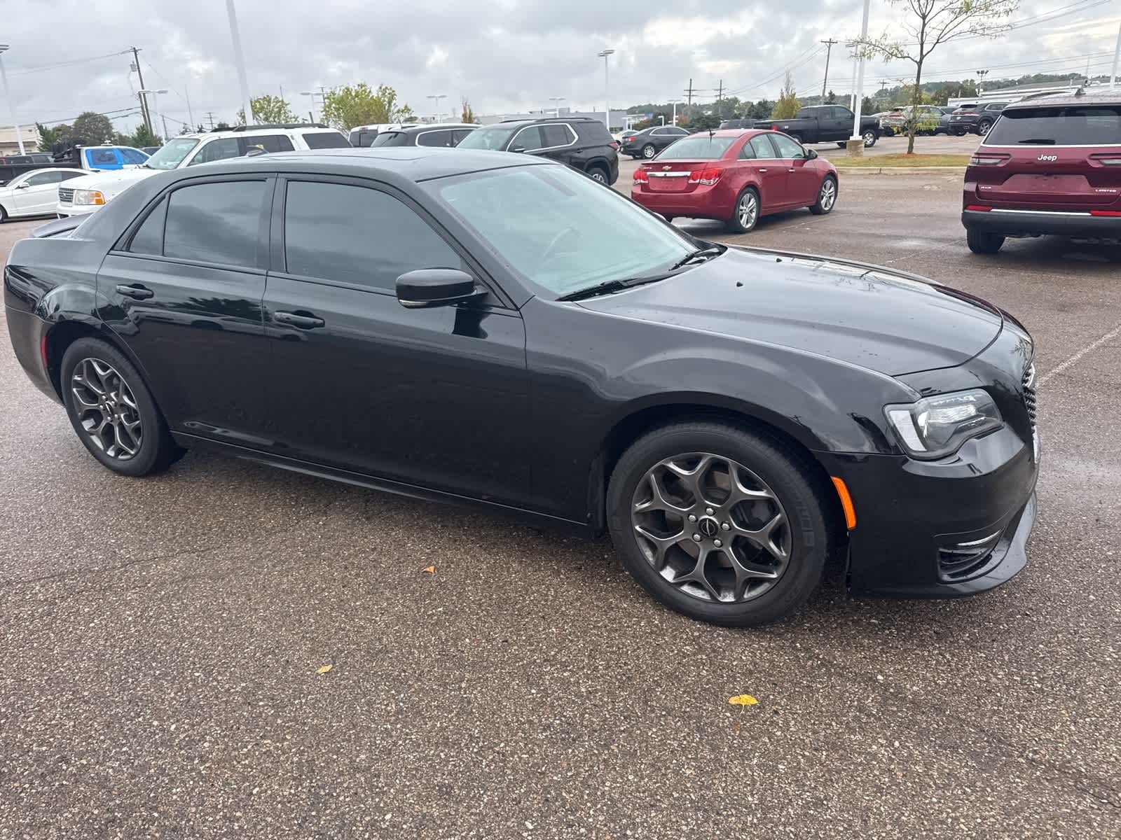 Thumbnail: 2018 Chrysler 300 - 9