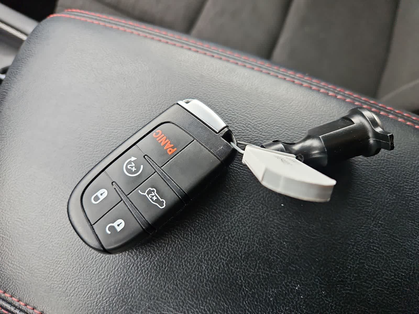 Thumbnail: 2023 Dodge Durango - 31