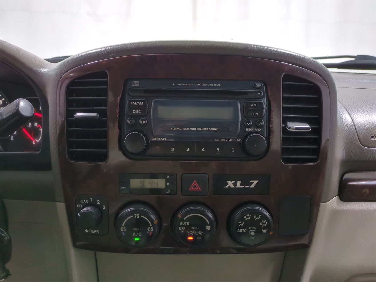 2003 Suzuki XL-7 Limited Edition 28