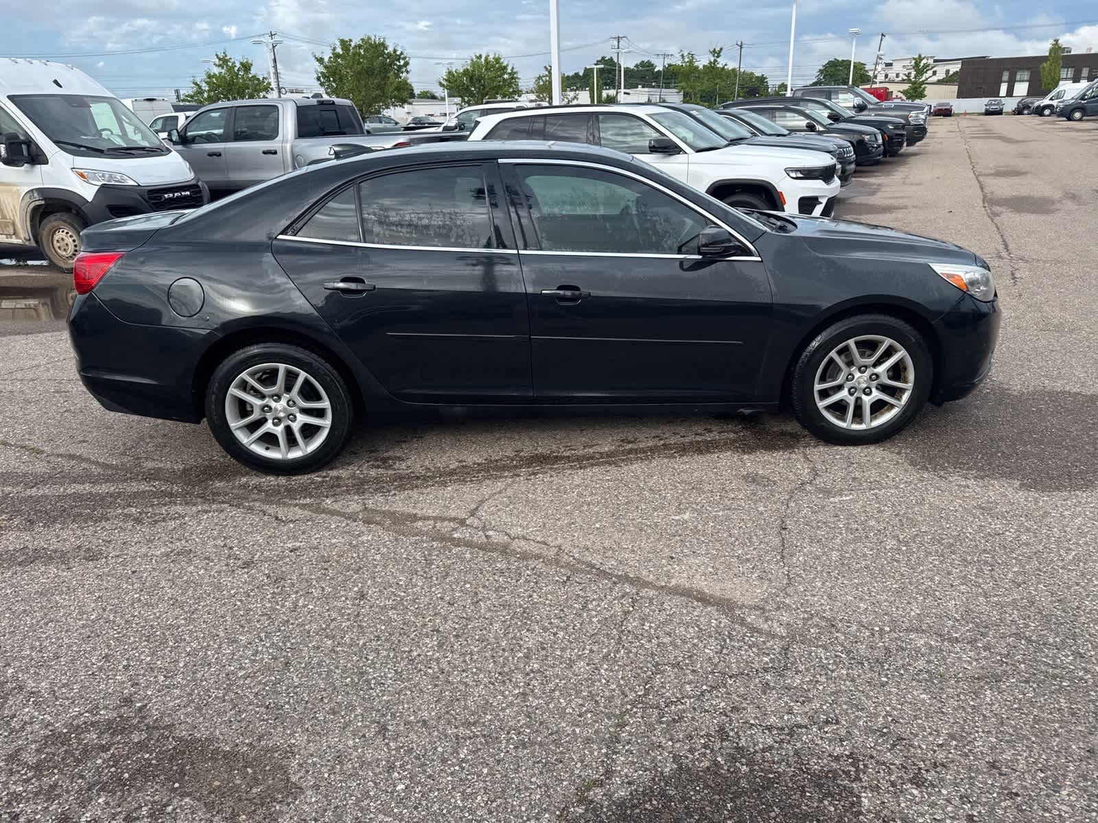 Thumbnail: 2015 Chevrolet Malibu - 14