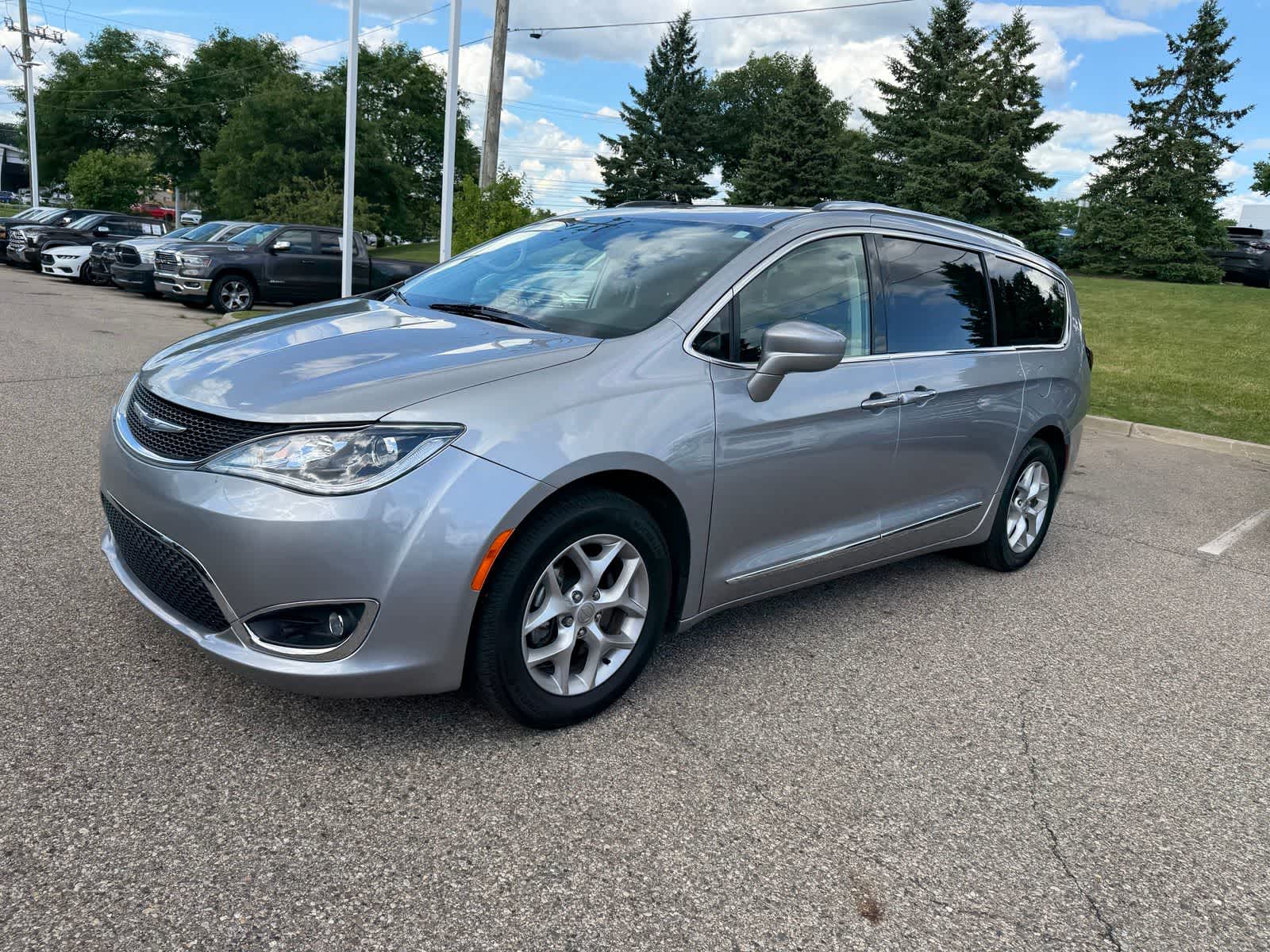 Thumbnail: 2018 Chrysler Pacifica - 1