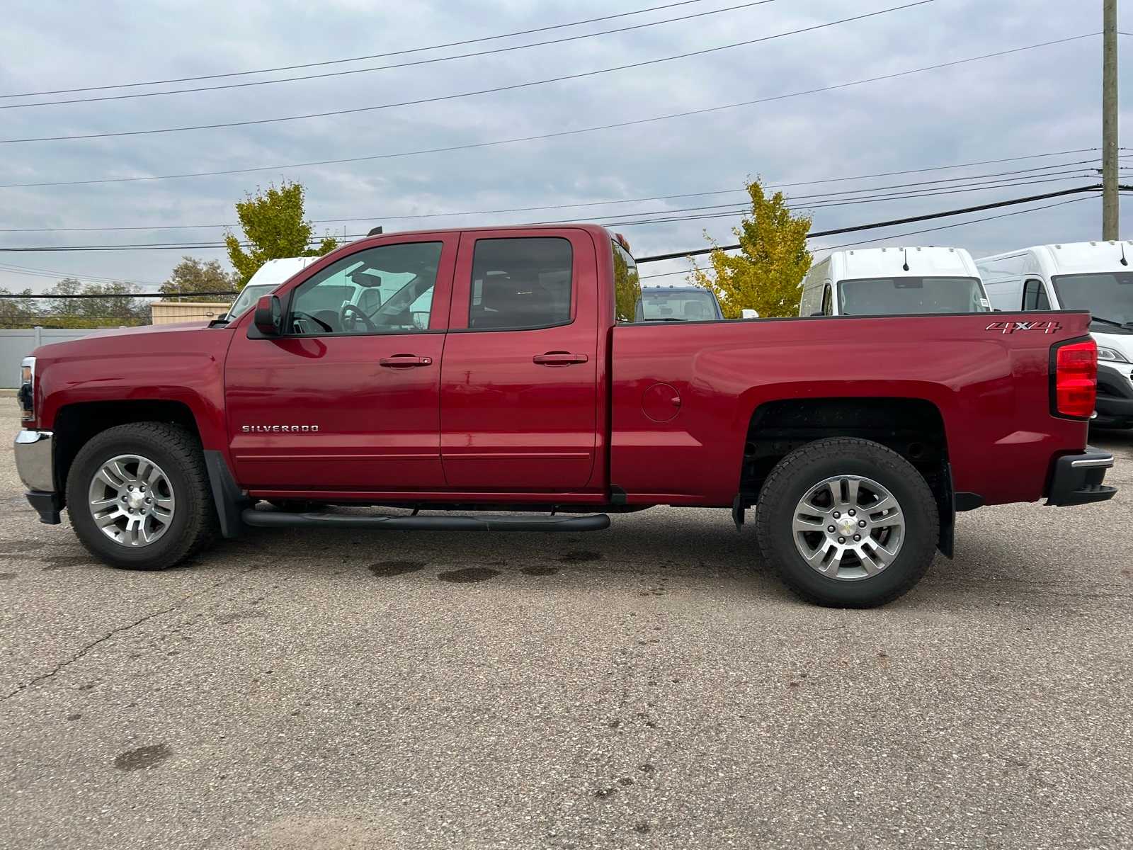 Thumbnail: 2018 Chevrolet Silverado 1500 - 24