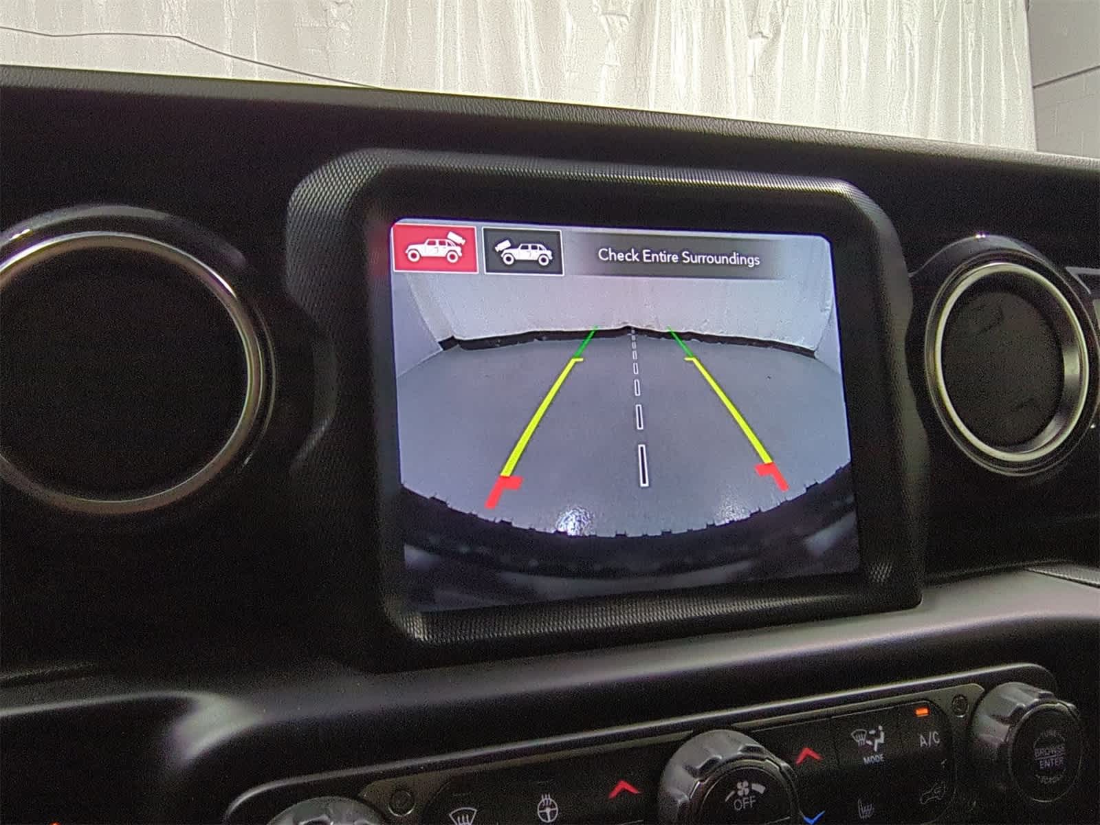 2022 Jeep Wrangler Unlimited Rubicon 392 27