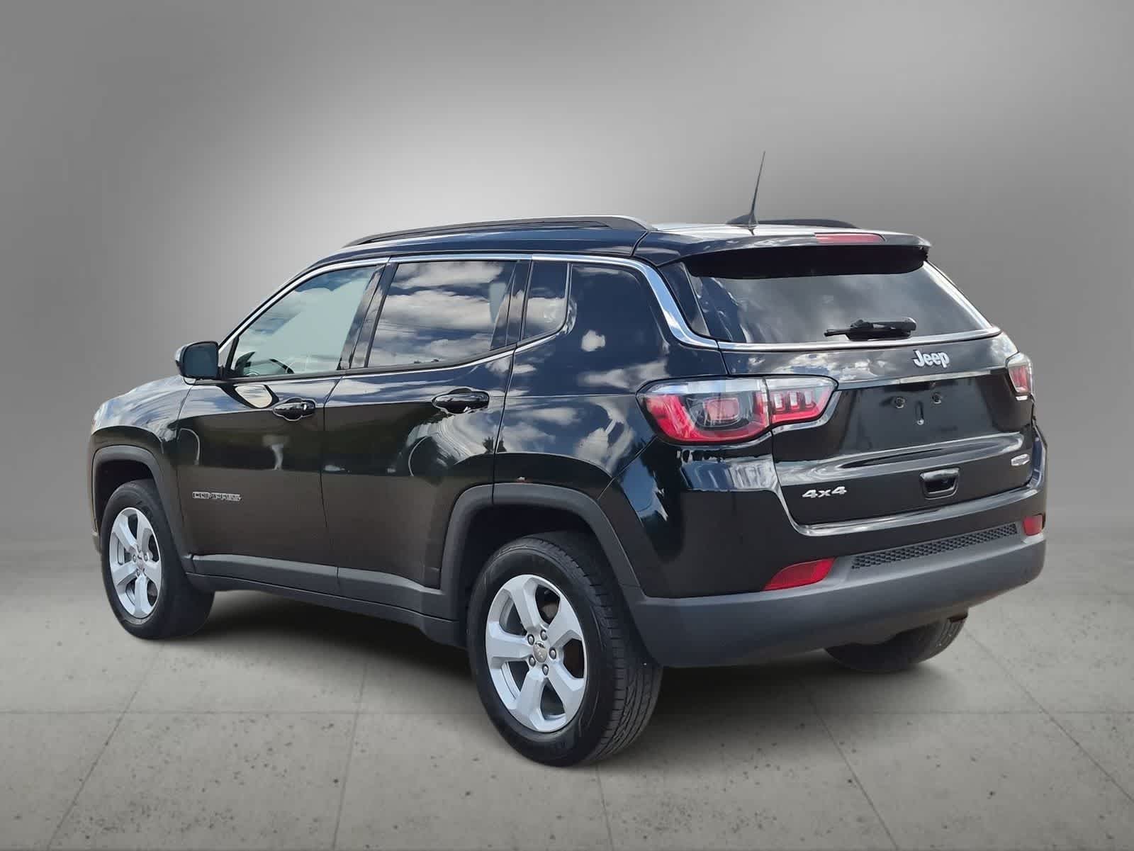 Thumbnail: 2018 Jeep Compass - 6