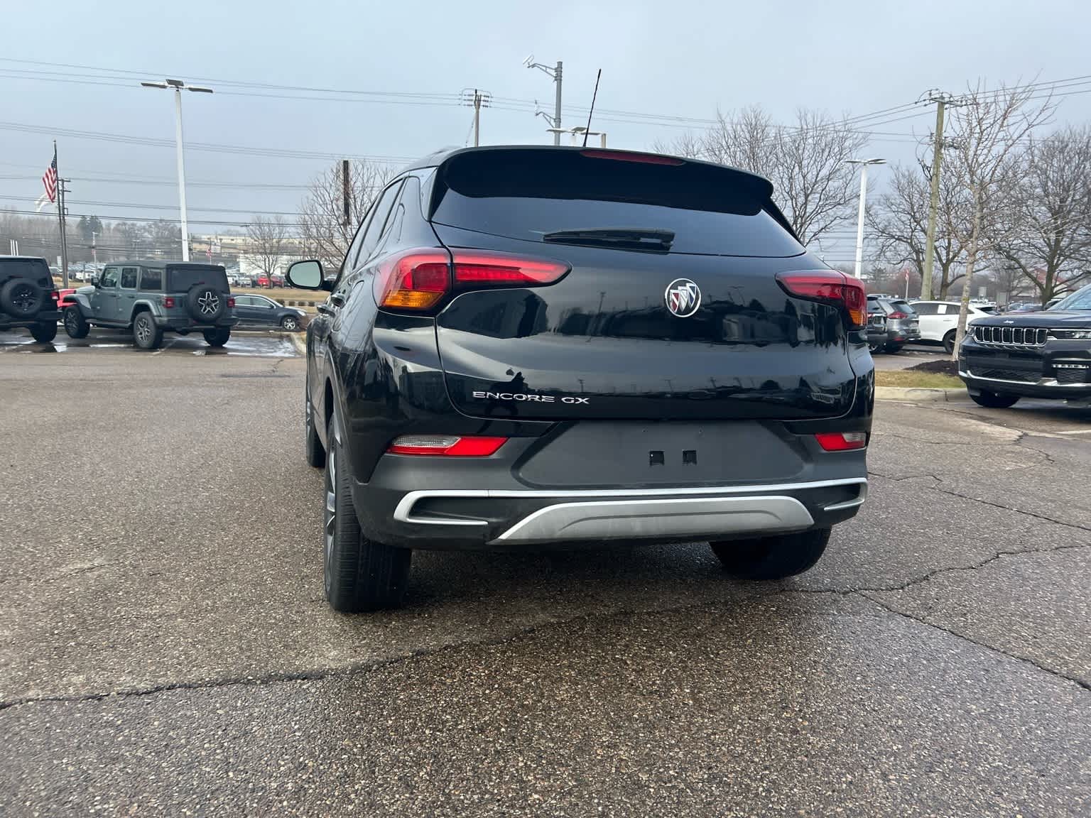 Thumbnail: 2022 Buick Encore GX - 19