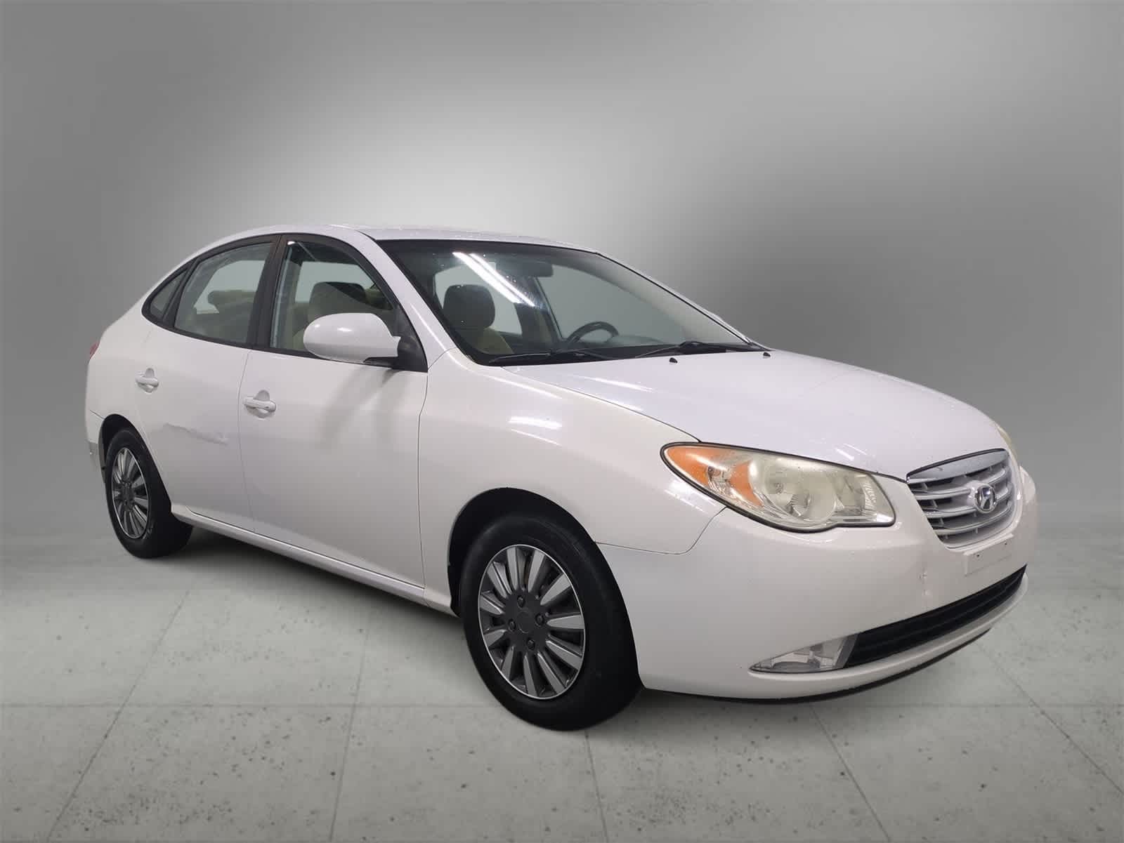 Thumbnail: 2010 Hyundai Elantra - 2