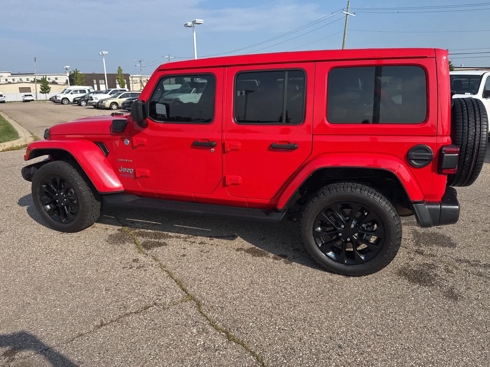 Thumbnail: 2022 Jeep Wrangler - 25
